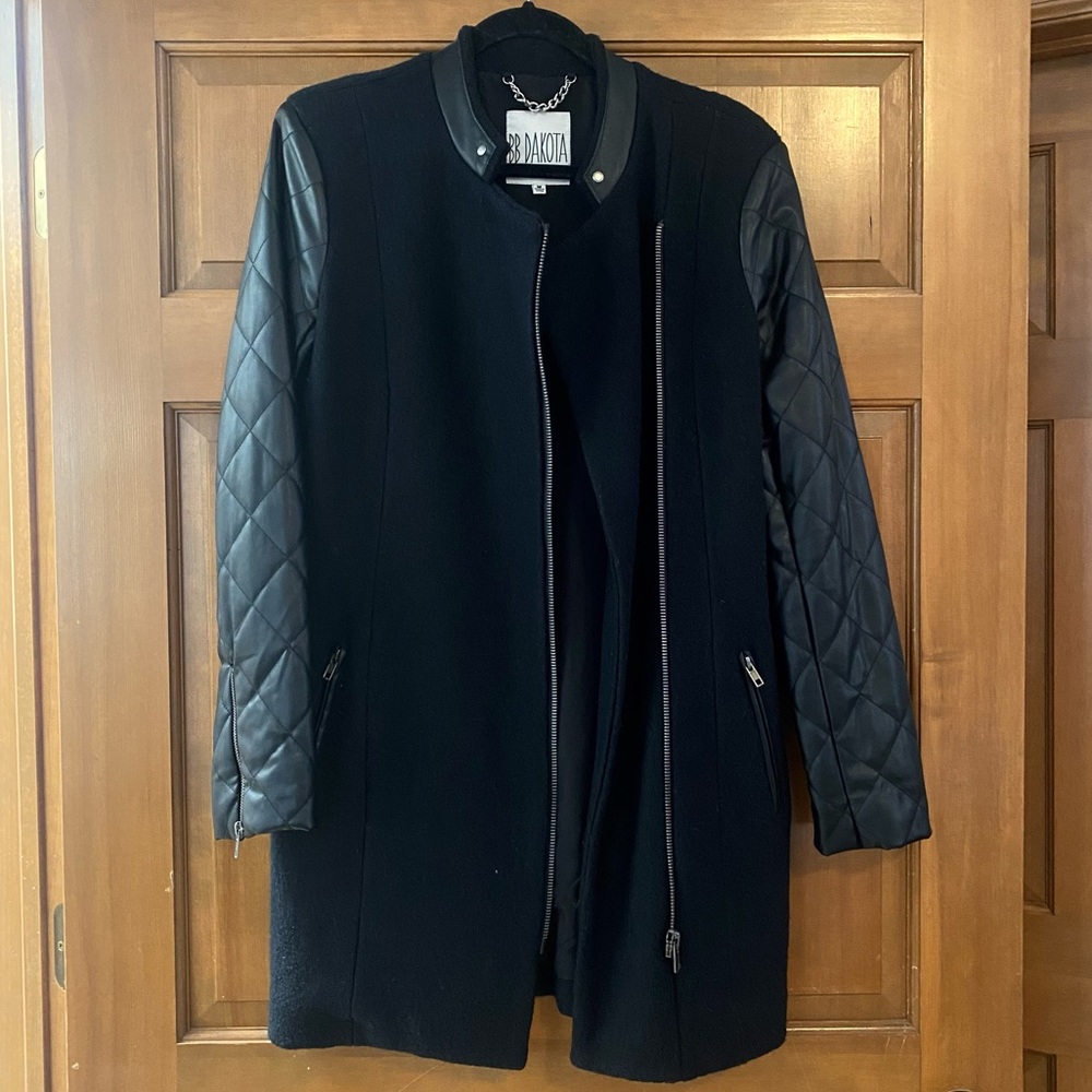 NWOT BB Dakota Melinda Wool Coat Quilted Sleeve size M Medium